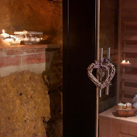 Il Giglio B&B П'єнца Екстер'єр фото
