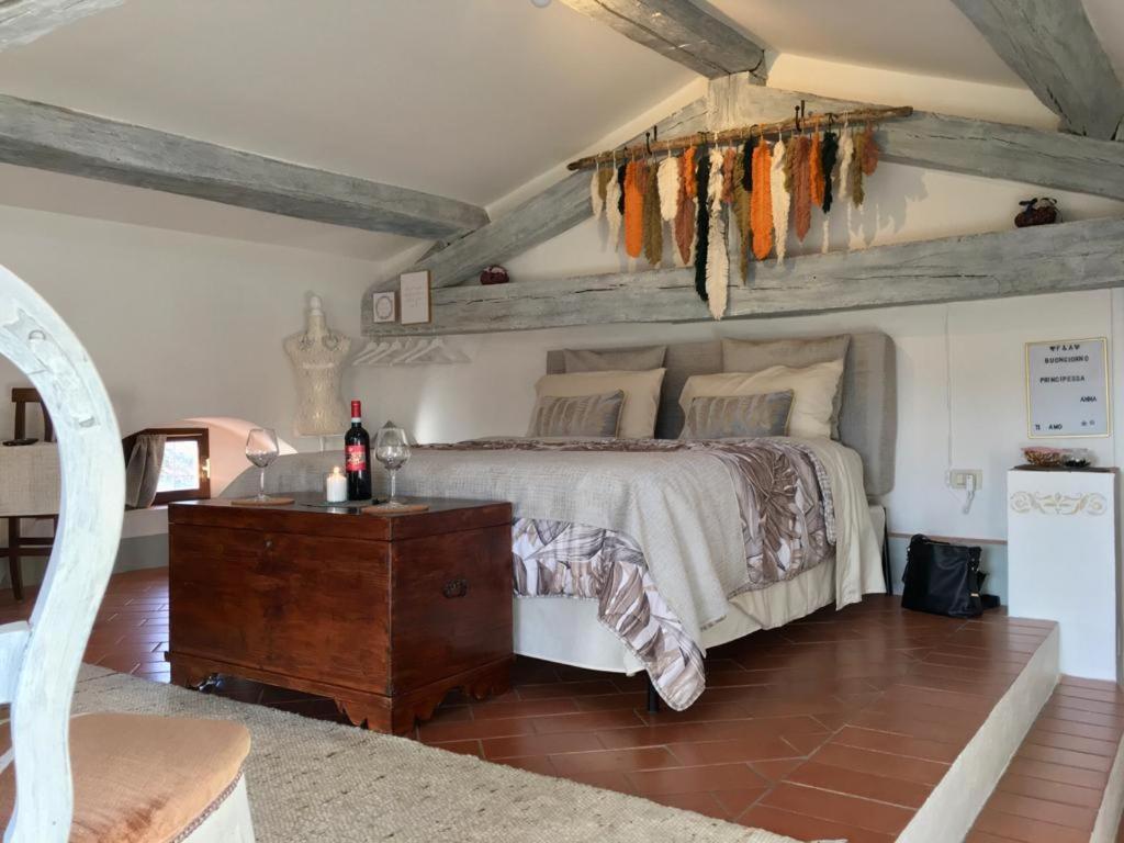 Il Giglio B&B П'єнца Екстер'єр фото