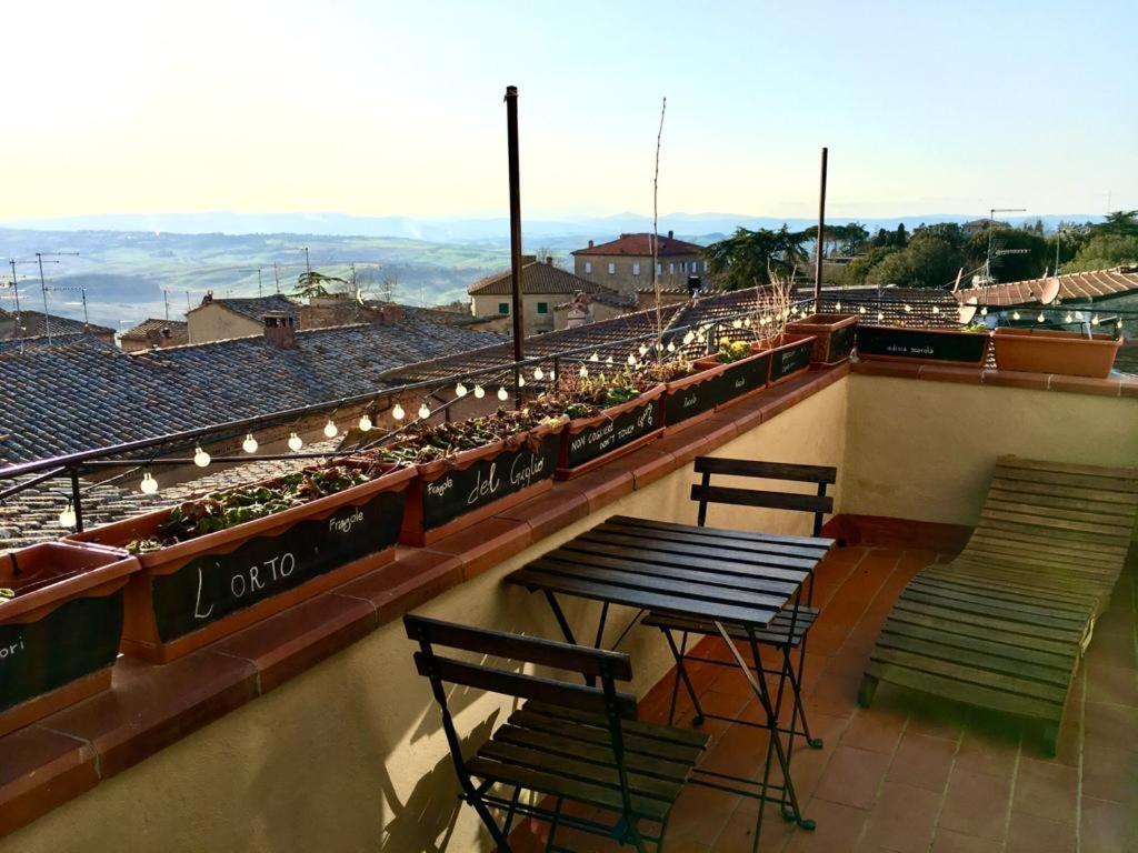 Il Giglio B&B П'єнца Екстер'єр фото