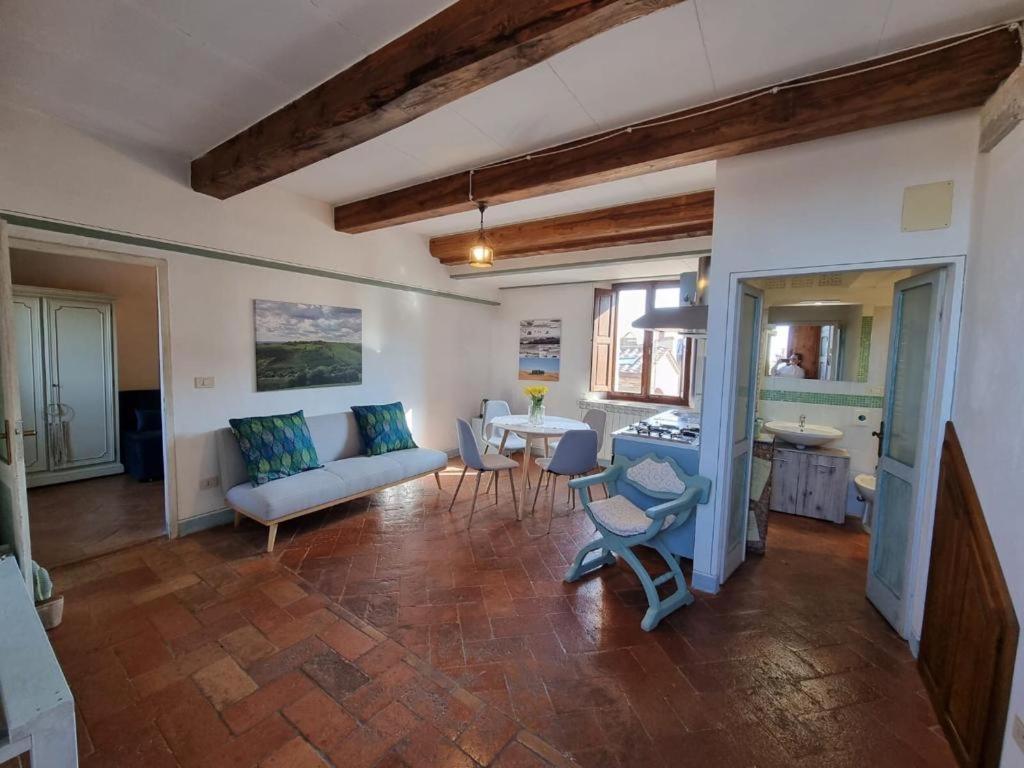 Il Giglio B&B П'єнца Екстер'єр фото
